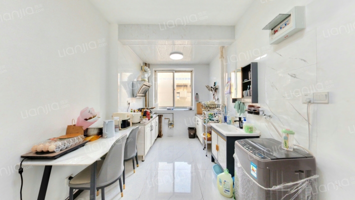 铁路宿舍二手房实景图