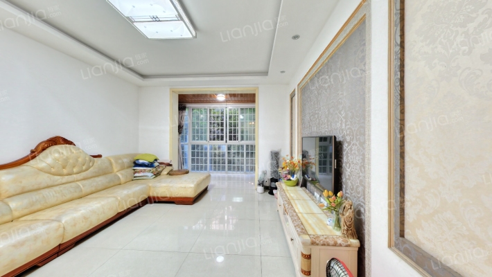 香江逸景二手房实景图