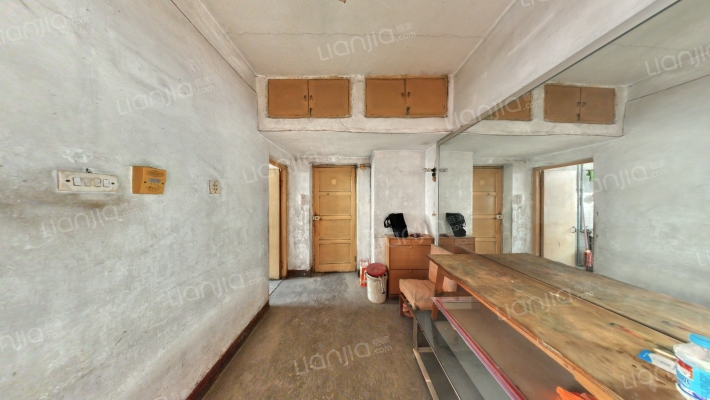 新华服装厂宿舍二手房实景图