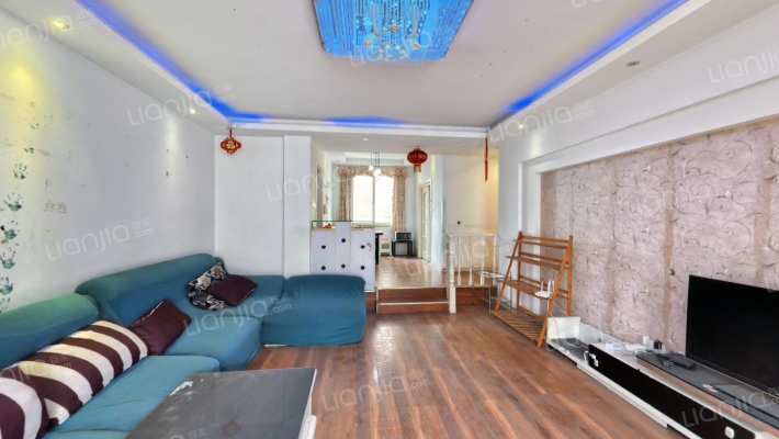 融信碧云天二手房实景图