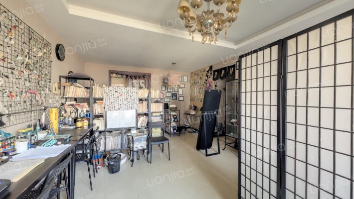 鸿生花园二手房实景图