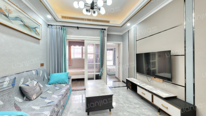 天泰凤阳小镇南区二手房实景图