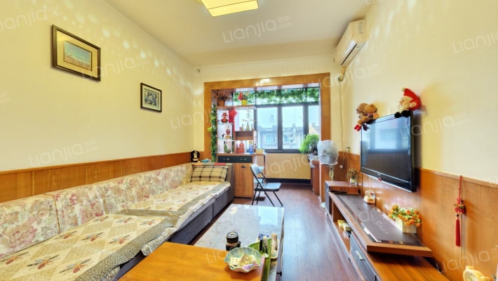 普天小区二手房实景图