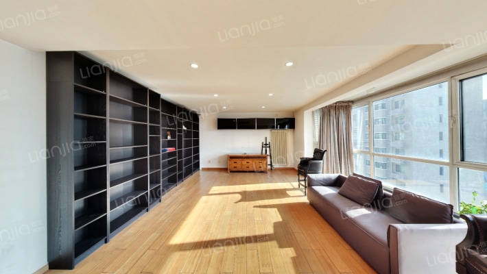 观湖国际南院二手房实景图