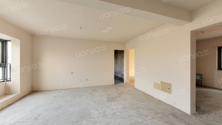 康佳花园六区二手房实景图