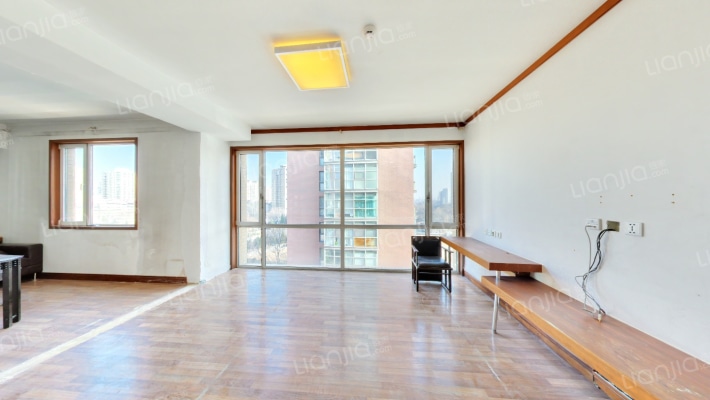 阳光上东滨河花园二手房实景图