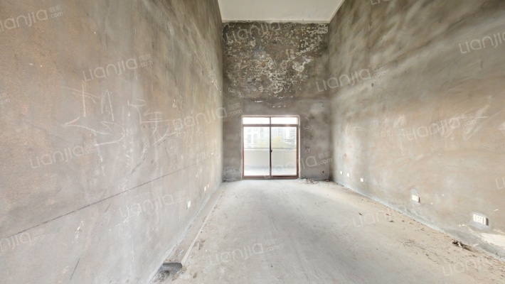 泊郡华庭二手房实景图