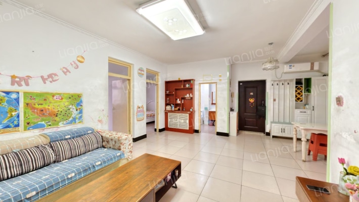 房管所家属楼二手房实景图