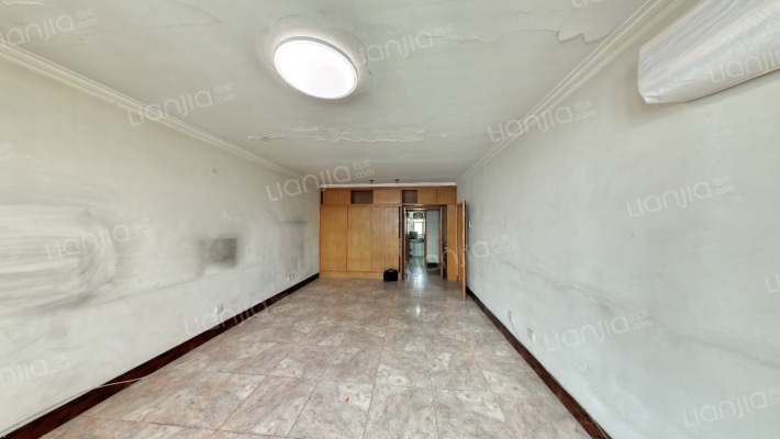 报国寺东夹道二手房实景图