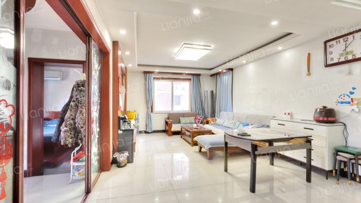 滨安小区二手房实景图