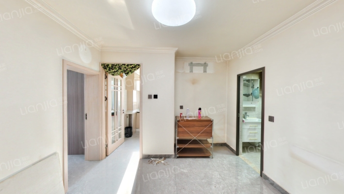 建欣苑三里二手房实景图