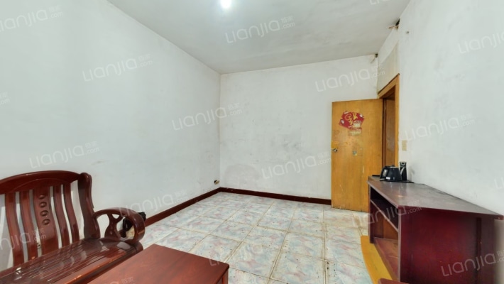 西湖巷19号院二手房实景图