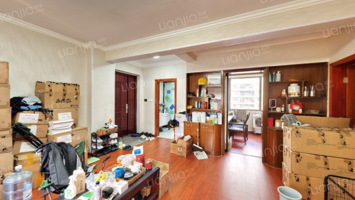 潮上云临南苑二手房实景图