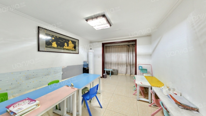 顺鑫朗郡二手房实景图