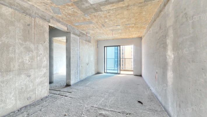 青塘湖畔花园二手房实景图