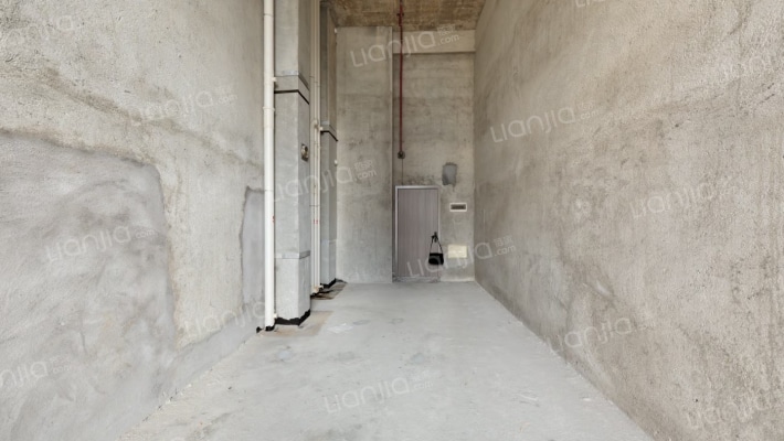 云山峰境广场二手房实景图