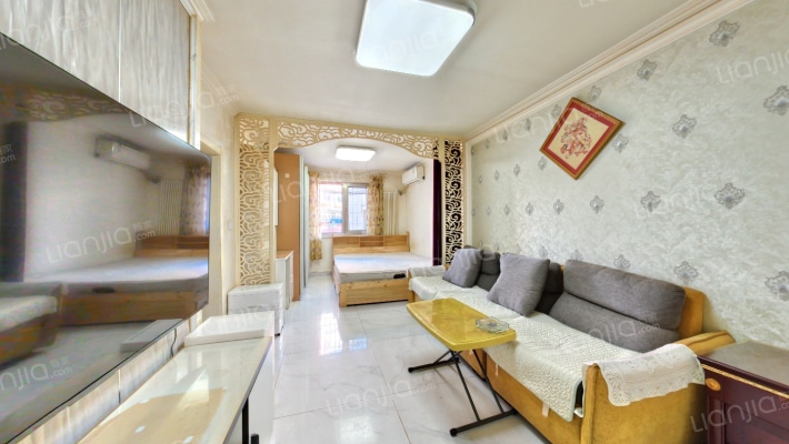 铁路宿舍二手房实景图