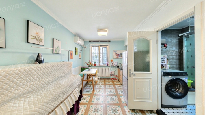 民康胡同30号院二手房实景图