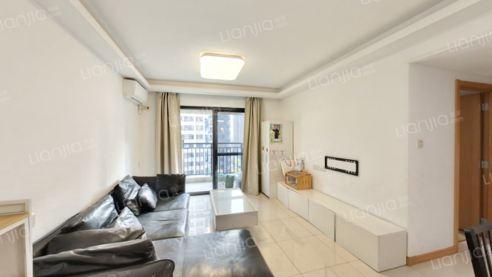 万科珠江东岸四期二手房实景图