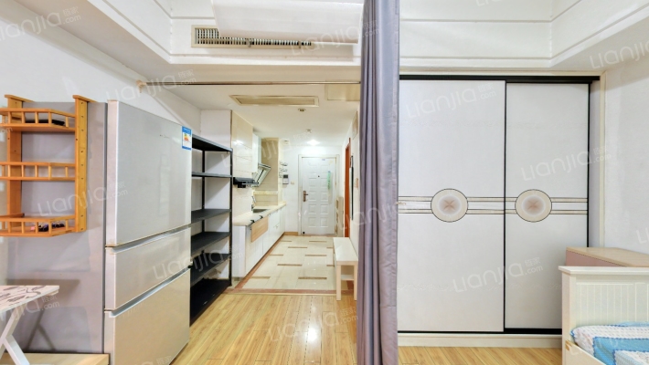 赞成领尚二手房实景图