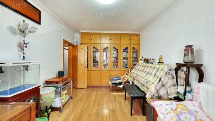 西四北大街160号二手房实景图