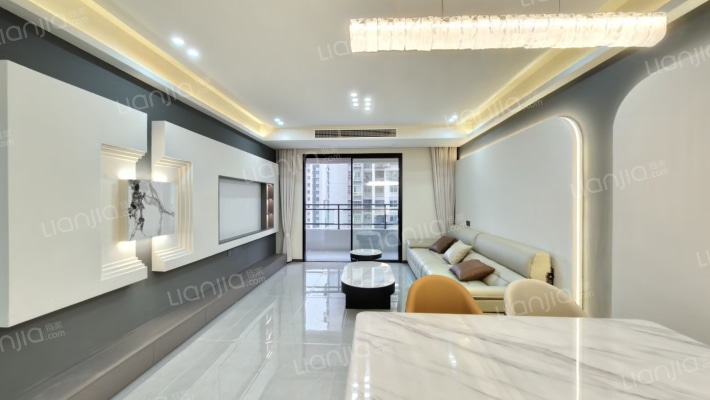 金色年华二手房实景图