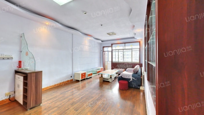 白酒厂宿舍二手房实景图