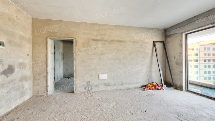 隆腾花园二手房实景图