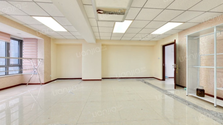 华龙大厦二手房实景图