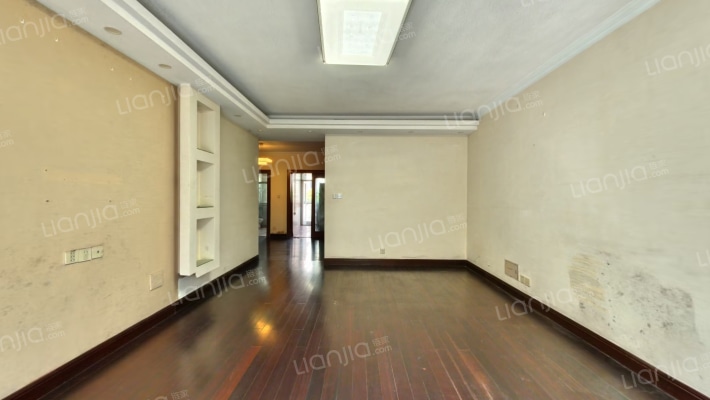 广虹馨苑二手房实景图