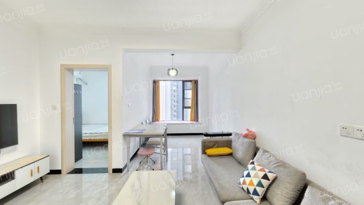 泰华锦城二手房实景图