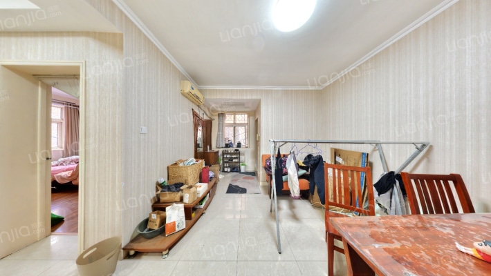 谈固新村二手房实景图