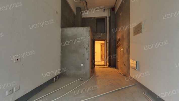 富力总部基地二手房实景图