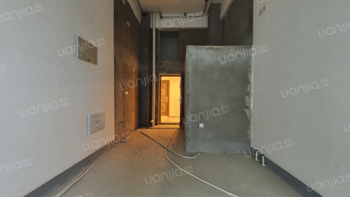 富力总部基地二手房实景图