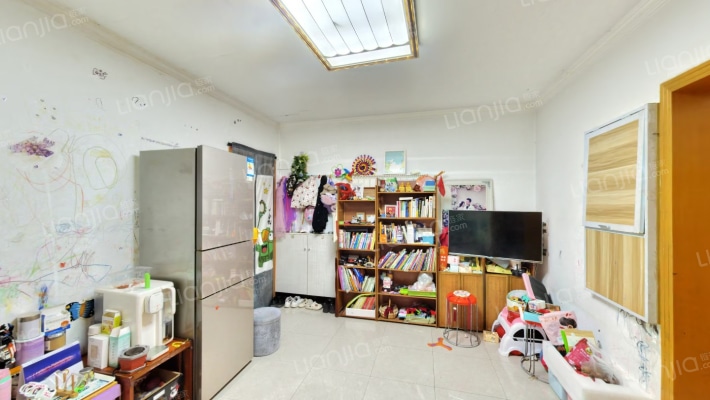 皇冠小区二手房实景图