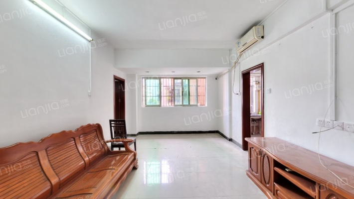 龙泉居二手房实景图