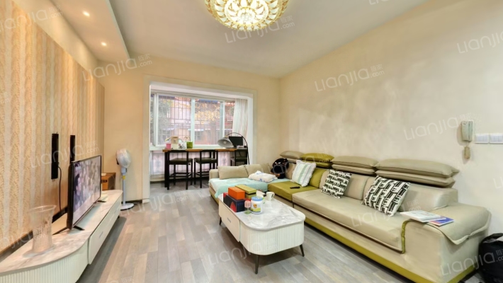 和平小区二手房实景图