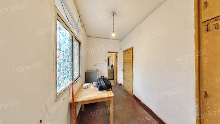 公交新村二手房实景图