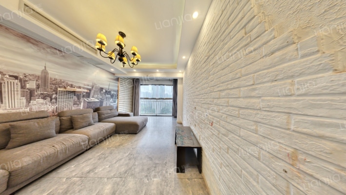 都灵态度二手房实景图