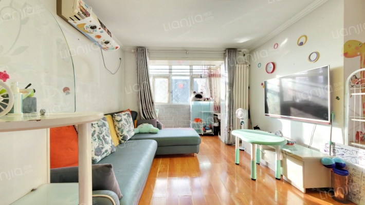 燕化星城健德一里二手房实景图