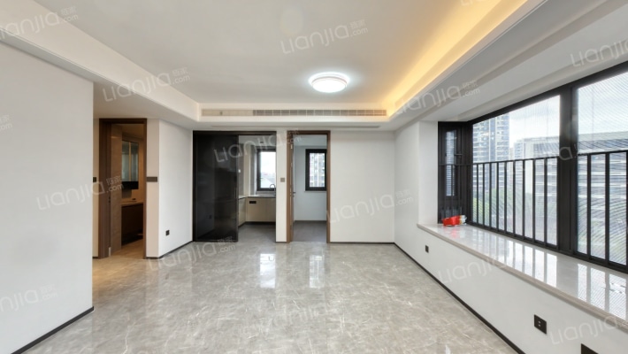 保利·和颂文华二手房实景图