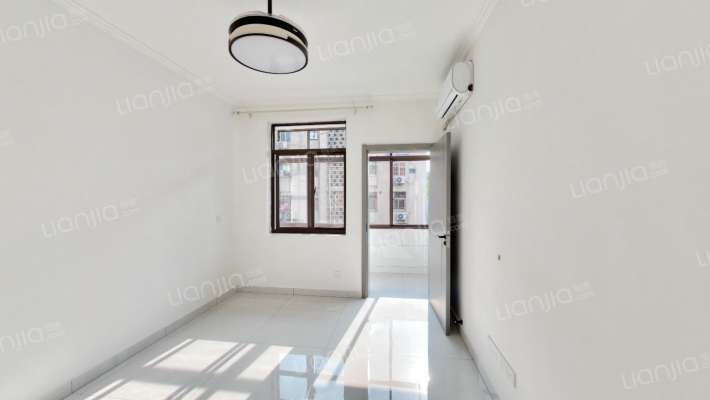 九狮桥街10号二手房实景图