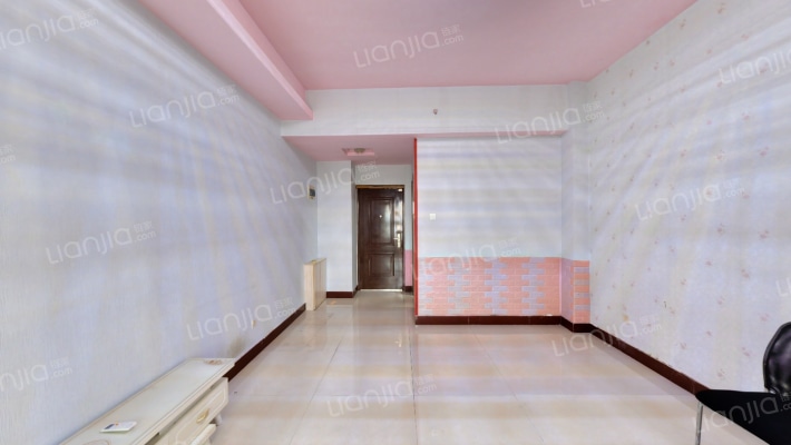 宝龙公寓二手房实景图