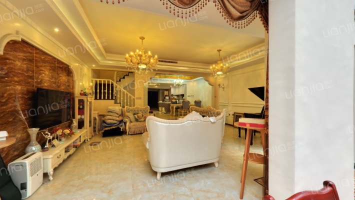 金科廊桥水乡三期二手房实景图