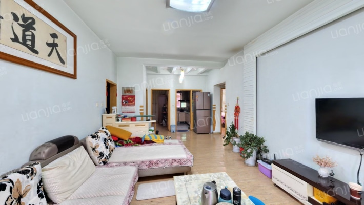 王府花园三期二手房实景图