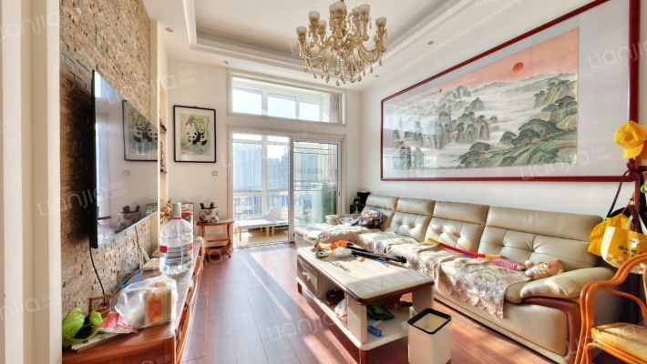 顺驰领海二手房实景图