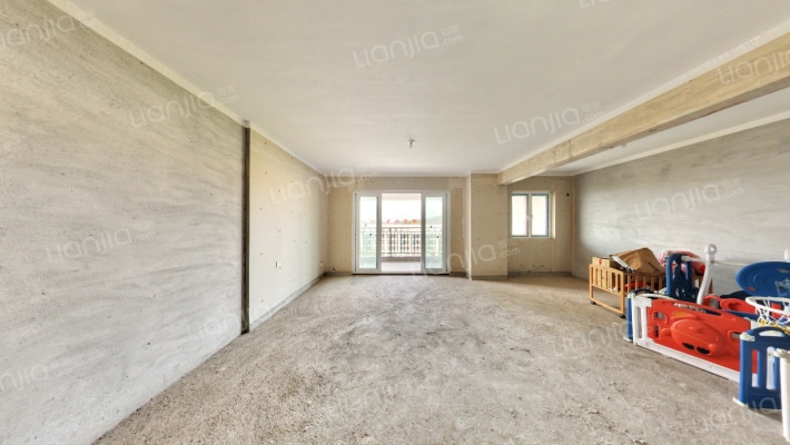 福晟钱隆公馆二手房实景图