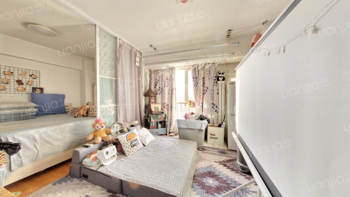 长城国际二手房实景图