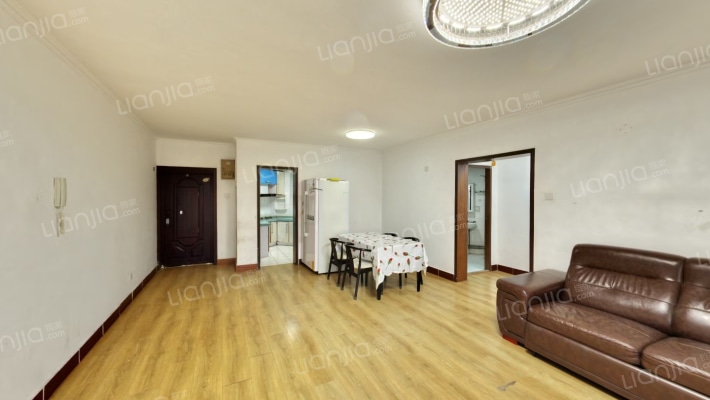 颐源居小区二手房实景图