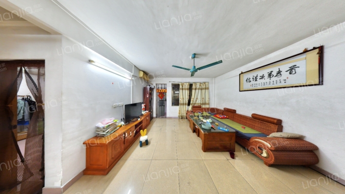 碁龙西路二手房实景图